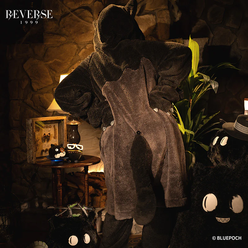 Reverse: 1999 "The Devil Wears Pajamas" Supreme Critter Sleepwear - Image 3